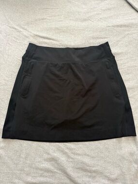 Black Women's Pull-On Active Skort